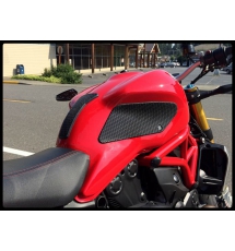 Miếng Dán Chống Trượt TECHSPEC Ducati Monster 821/1200